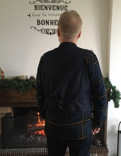 Creation-sur-modele-existant-gileten jeans-dos-Studio-Couture